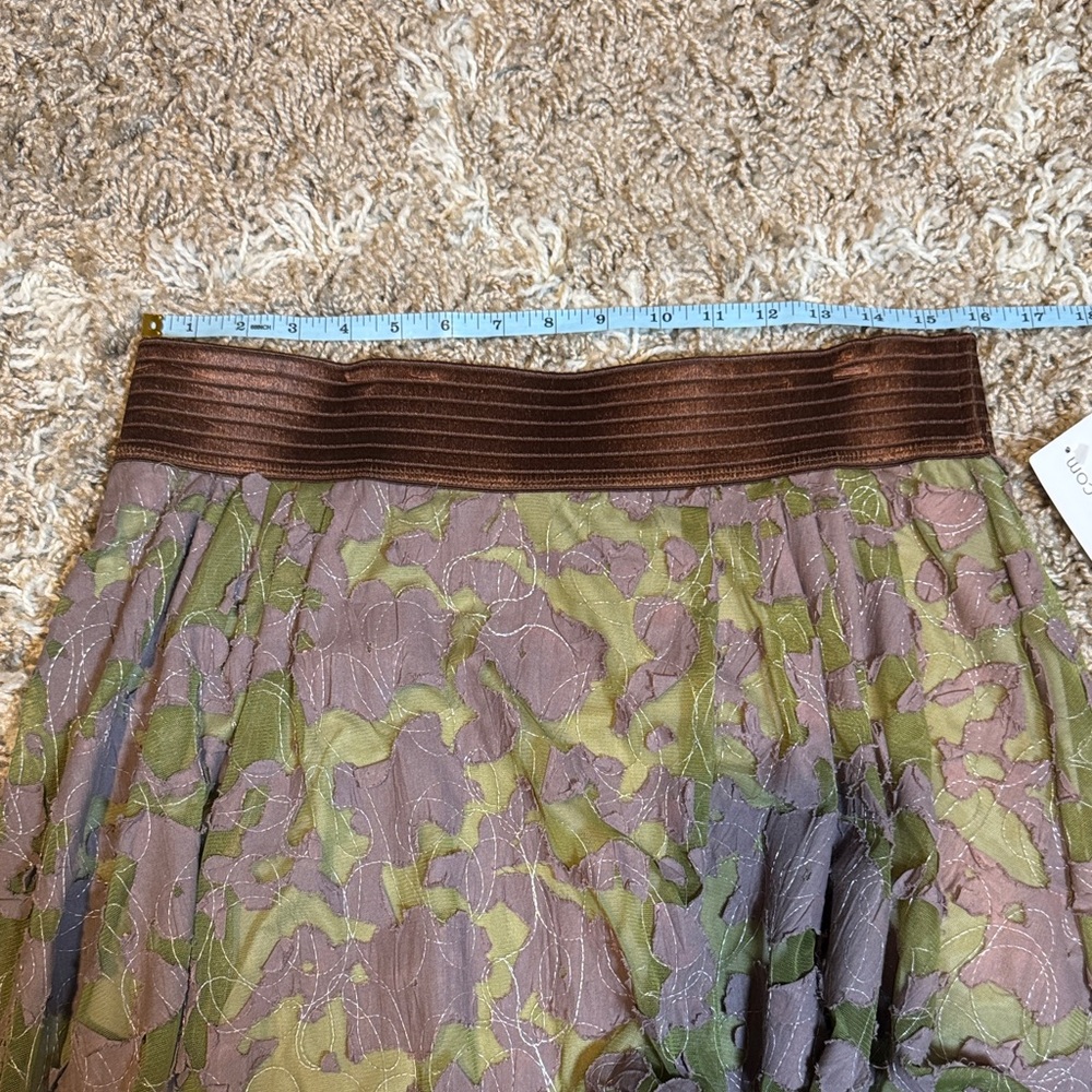 NWT Petit Pois Floral Appliqué Mini Skirt Green/Lilac size XL - Picture 9 of 11